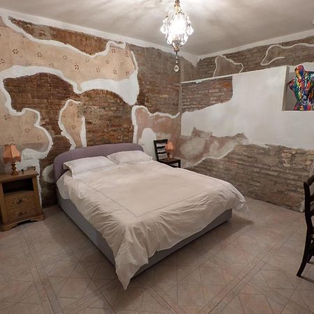 Il Castello Delle Dame - Lo Scudiero فيجيفانو المظهر الخارجي الصورة